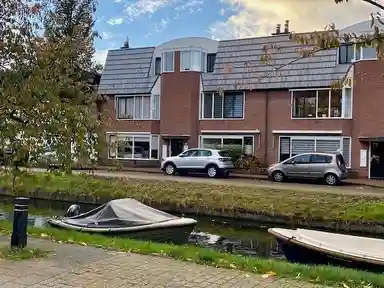 110m2 Appartement à louer pour 2075€/mois à Blekersvaartweg, Heemstede