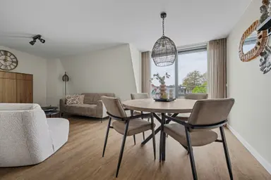 62μ² Διαμέρισμα προς ενοικίαση για 2439€/μήνα σε Stationsweg 5, Sliedrecht