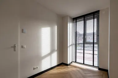 101m2 Casa in affitto per 2002€/mese a Merwedestraat, Dordrecht