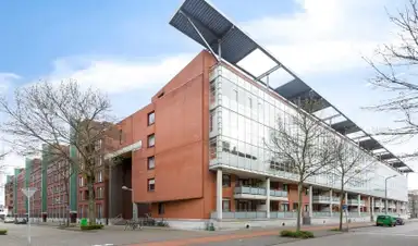 77m2 Appartamento in affitto per 1030€/mese a Sphinxlunet 31, Maastricht