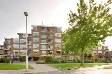 65m2 apartment to rent for 713.01€/month in Hoge Bothofstraat 194, Enschede