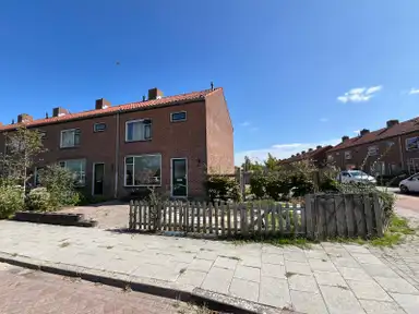 55m2 house to rent for 826.01€/month in Steengrachtstraat 11, Oosterland