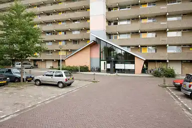 109m2 flat to rent for 713.01€/month in Geessinkbrink 155, Enschede