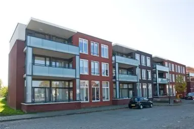 89m2 apartment to rent for 932€/month in Tulpstraat 40, Enschede