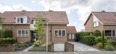 235m2 huis te huur voor 2150€/maand in M.E.L. Westenburgstraat, Schoonrewoerd