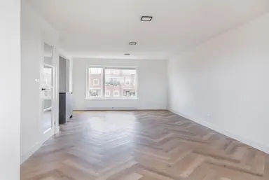 36m2 Appartement à louer pour 2500€/mois à Eksterlaan 90, Haarlem