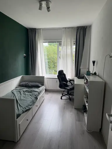 m2 Chambre à louer pour 650€/mois à Populierenlaan, Groningen