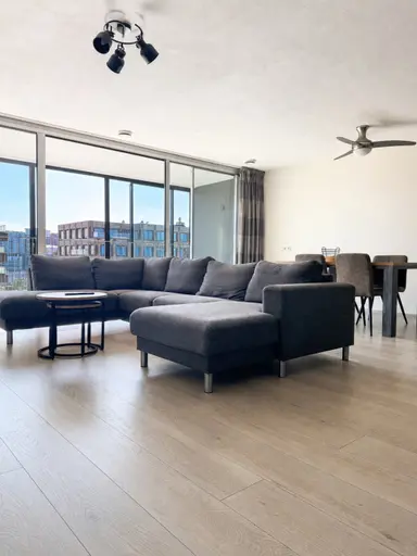 97m2 Wohnung zur Miete für 2250€/Monat in Laan op Zuid, Rotterdam