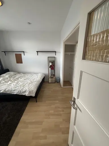 62m2 Zimmer zur Miete für 550€/Monat in Herman Robbersstraat 104E, Rotterdam
