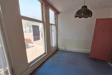 50m2 room to rent for 300€/month in Amsterdam