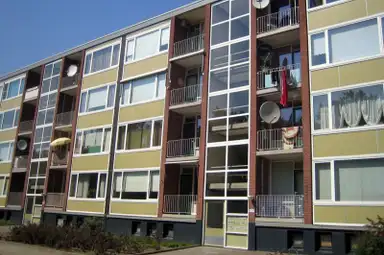55m2 flat to rent for 764.14€/month in Van Slingelandtstraat 61, Apeldoorn