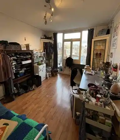 15m2 Chambre à louer pour 480€/mois à Johannes Uitenbogaertstraat, Utrecht