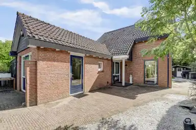 95m2 house to rent for 1075€/month in Hoogerwerfsweg "De elf Boompjes", Bruinisse