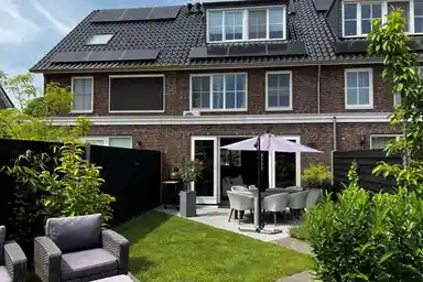 169m2 house to rent for 2950€/month in Valkenburgweg, Odijk