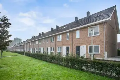 118m2 Appartamento in affitto per 2160€/mese a Du Meelaan, Zoetermeer