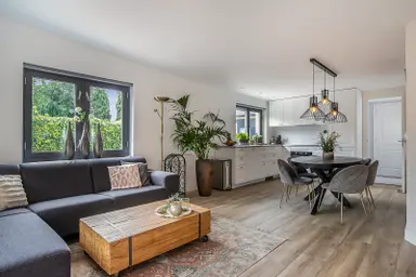 72m2 Appartamento in affitto per 2650€/mese a Lingenskamp, Laren