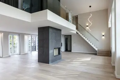216m2 Appartement à louer pour 9500€/mois à Olympiastraat, Amsterdam