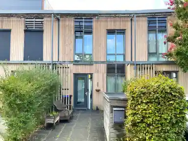 140m2 maison à louer pour 1650€/mois à Henri Matissehof, Utrecht