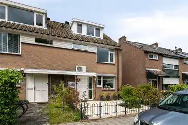 116m2 huis te huur voor 2850€/maand in Smitshoek 8, Bergschenhoek