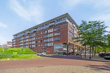 113m2 Appartement te huur voor 1650€/maand in Van Beuningenhaven 104, Barendrecht