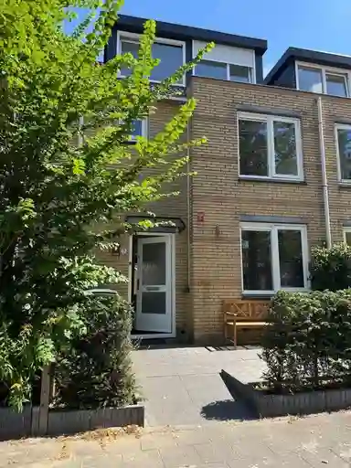 135m2 huis te huur voor 3995€/maand in Asserring 15, Amstelveen