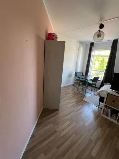 18m2 room to rent for 400€/month in Moesstraat, Groningen