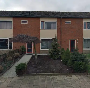 m2 house to rent for 764.14€/month in President Rooseveltstraat 17, Sint-Maartensdijk
