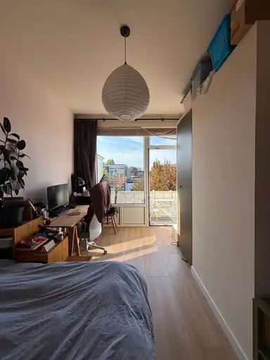 13.5m2 room to rent for 960€/month in Caan van Necklaan, Rijswijk