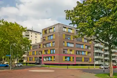 88m2 Wohnung zur Miete für 1231.87€/Monat in Monseigneur Leijtenstraat 1C, Breda