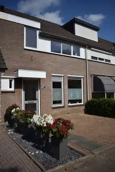 122m2 house to rent for 1900€/month in Dauphinélaan, Eindhoven