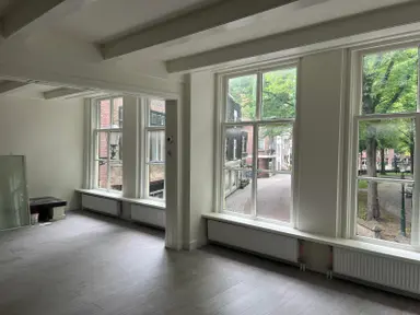 90m2 flat to rent for 1950€/month in Markt, Vlaardingen