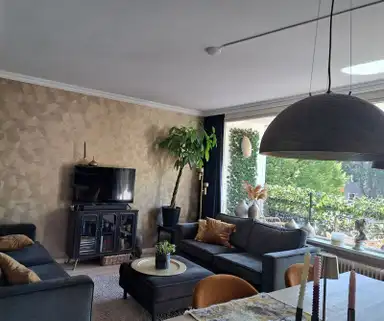 93m2 flat to rent for 1289€/month in Mereveldplein, Utrecht