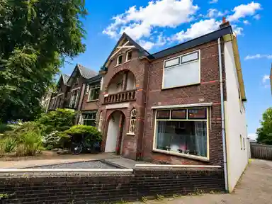 143m2 maison à louer pour 3195€/mois à Luitgardeweg 18, Hilversum