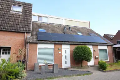 98m2 huis te huur voor 1890€/maand in De Toe-akker, Waalre