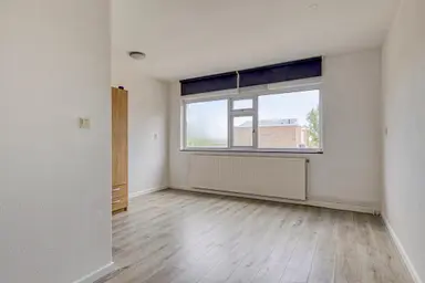135m2 room to rent for 790€/month in Zuilenburg, Vlissingen