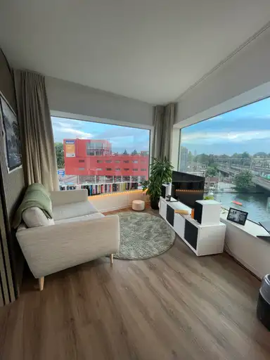 41μ² στούντιο προς ενοικίαση για 600€/μήνα σε Panamalaan, Amsterdam