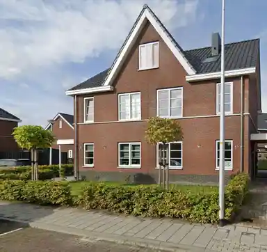 124m2 huis te huur voor 1515€/maand in Christoffelstraat 1c, Almelo