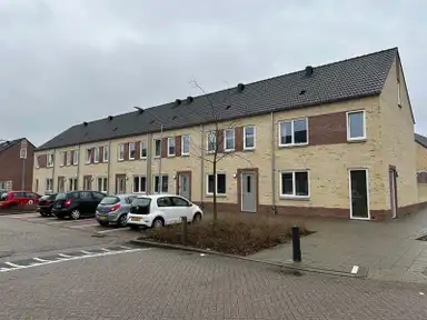 110m2 huis te huur voor 1539€/maand in Bisschop Hoensbroeckstraat 25, Venlo
