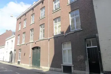 14m2 Chambre à louer pour 564€/mois à Calvariestraat, Maastricht
