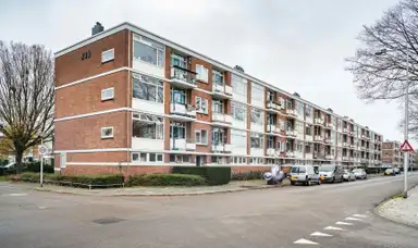 72m2 Appartement à louer pour 713€/mois à Rembrandtlaan 95, Enschede