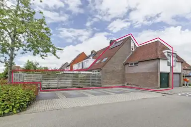 118m2 Haus zur Miete für 1900€/Monat in Pinksterbloem, Haastrecht