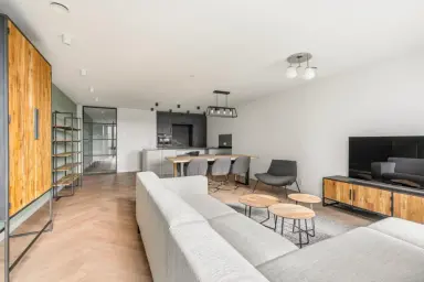 88μ² Διαμέρισμα προς ενοικίαση για 3100€/μήνα σε Arent Janszoon Ernststraat, Amsterdam