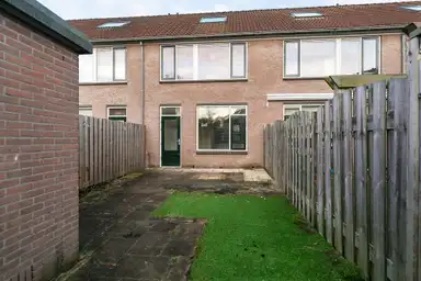 106m2 house to rent for 1555€/month in Riddergracht 23, Rhoon