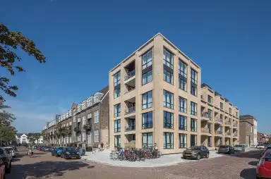 80m2 Appartement à louer pour 2111€/mois à Meester Cornelisstraat, Haarlem