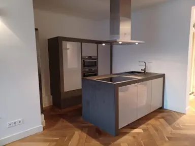 64m2 flat te huur voor 2400€/maand in Pastoor van der Weidenstraat, Volendam
