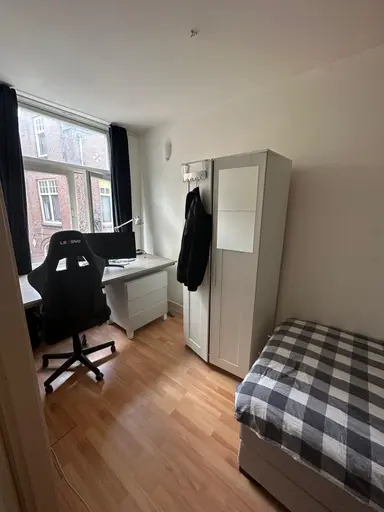 10m2 room to rent for 739€/month in Mariastraat, Utrecht