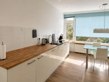 80m2 Appartement à louer pour 2400€/mois à Nazarethstraat, Rotterdam