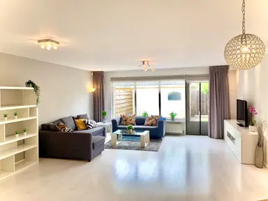 128m2 Casa in affitto per 3150€/mese a Anne de Vrieslaan, Amstelveen