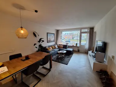72m2 Appartement à louer pour 1080€/mois à Oldenzaalsestraat 109, Enschede