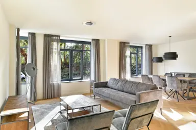 112m2 Appartement à louer pour 2900€/mois à Van Stolkweg 14, The Hague